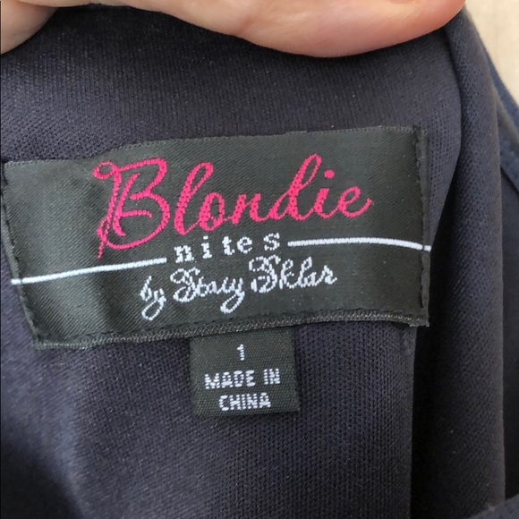 Dress - Picture 4 of 7